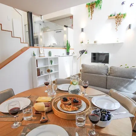 Trindade Triplex * Porto