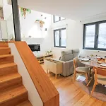 Trindade Triplex شقة بورتو
